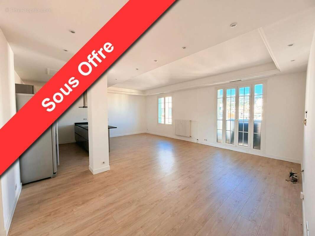   - Appartement à CANNES