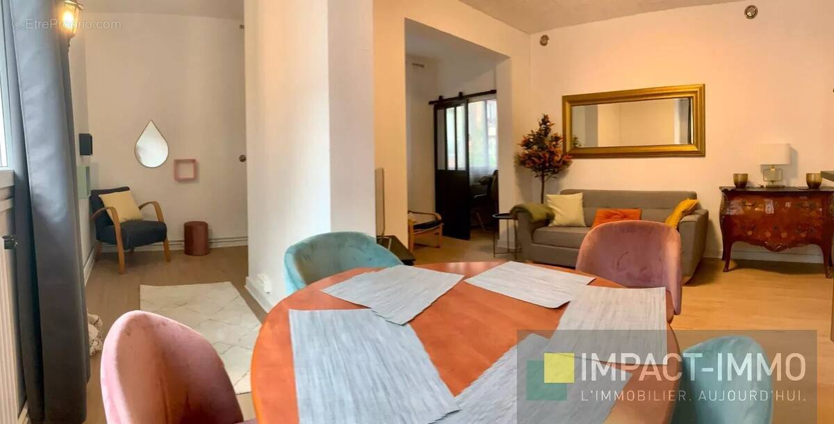 Appartement à LA GARENNE-COLOMBES