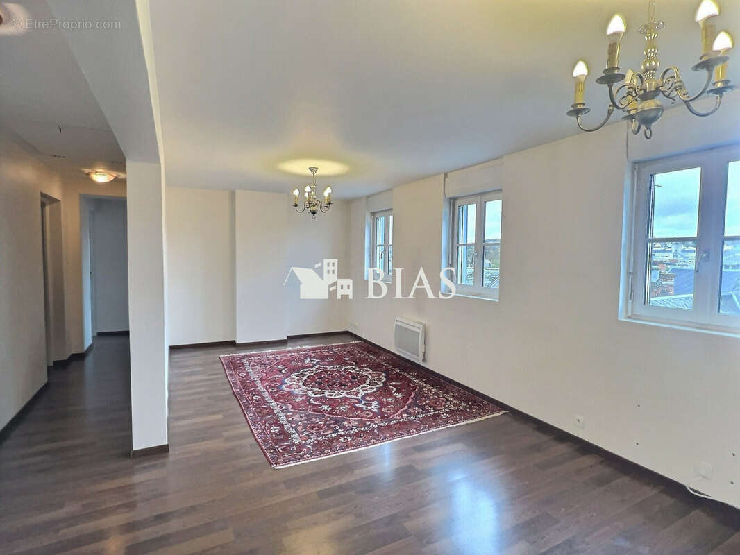 Appartement à BERNAY