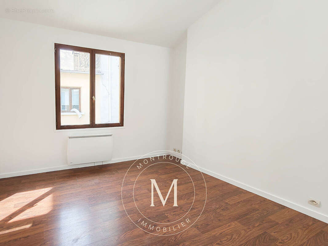 Appartement en duplex à Montrouge 2 pièce(s) 33 m2 - photo 9