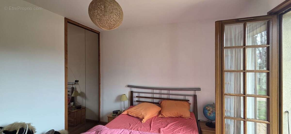 Maison 110 m² à Artigues-Pres-Bordeaux  - photo 10
