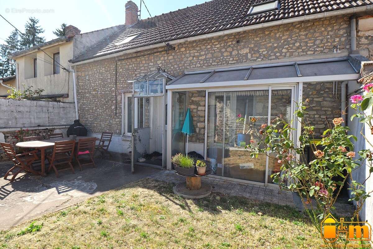 Maison 84 m² à Mereville  - photo 3