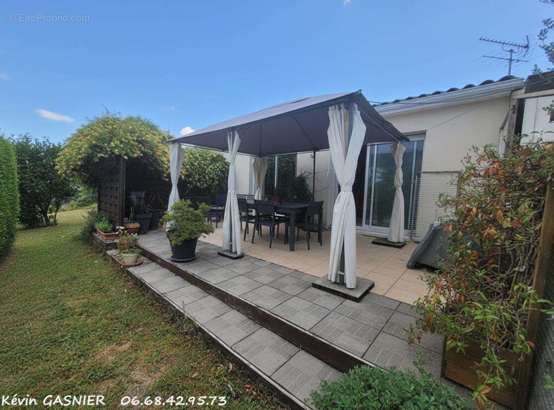 SAINT GENIS D'HIERSAC (16570) : Maison de plain pied 100m2 - photo 8