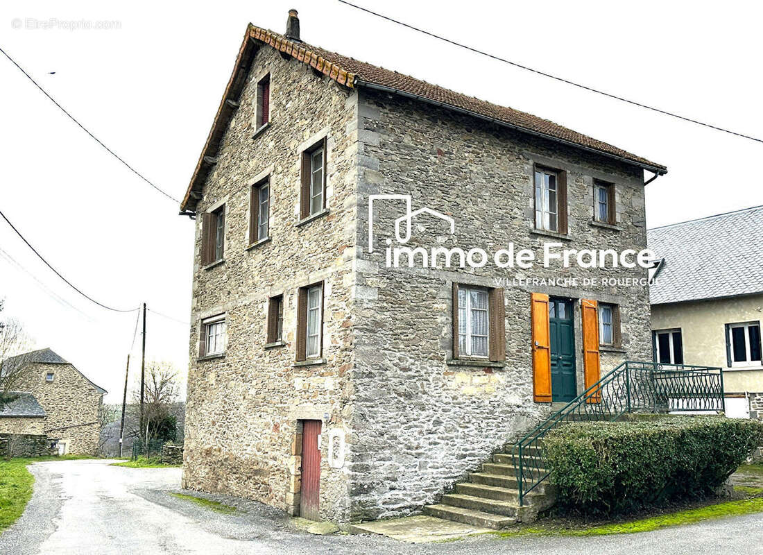 Maison à RIGNAC