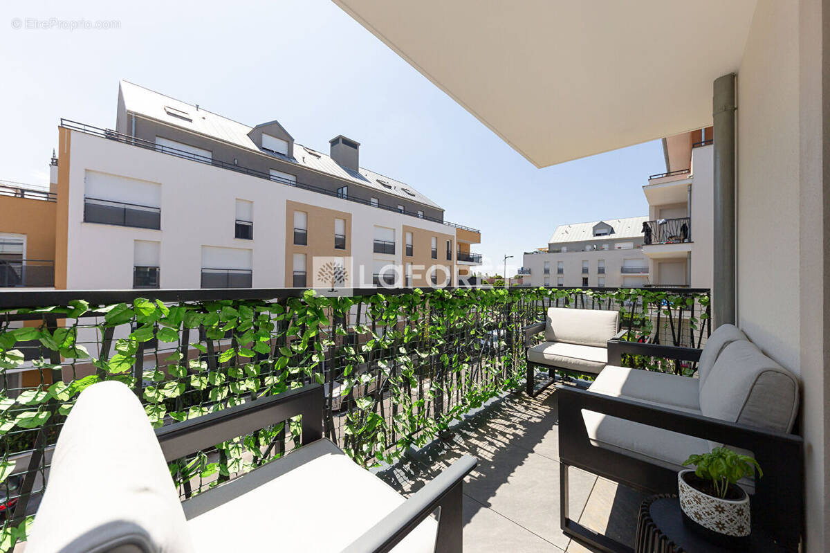 Appartement à OZOIR-LA-FERRIERE