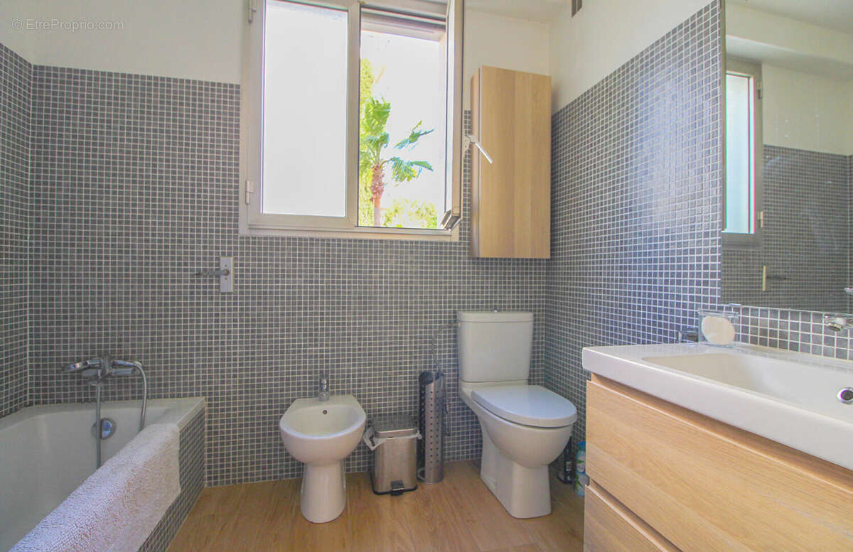 Nice Ouest - Lanterne - Appartement 5 pièces 137,84 m² - Terrasses 55 m² - Vue mer - photo 13