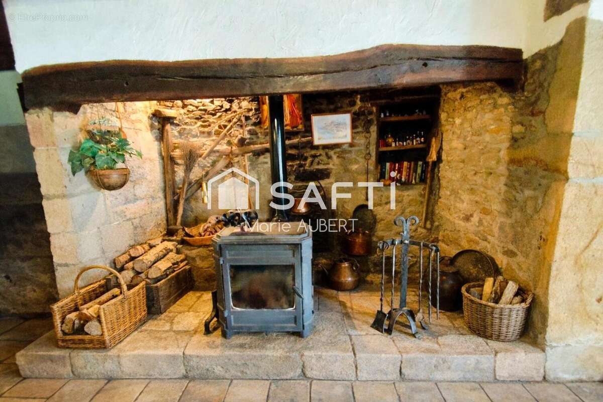 Photo 4 - Maison à MESSEIX