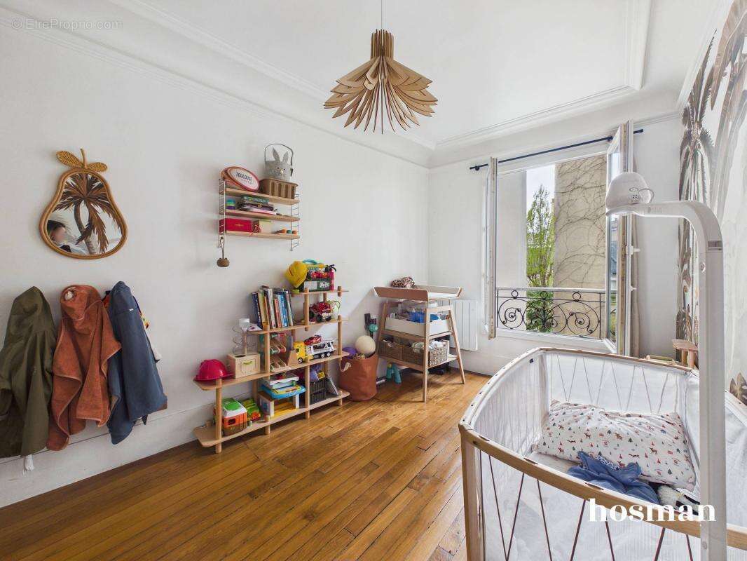 Appartement à PARIS-19E