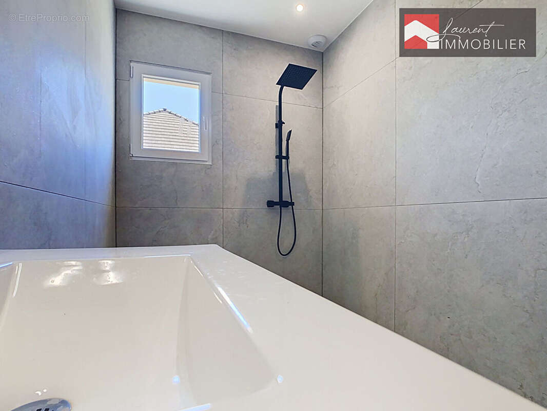 À vendre Villa neuve de plain-pied à BRUAILLES (71500) - photo 13