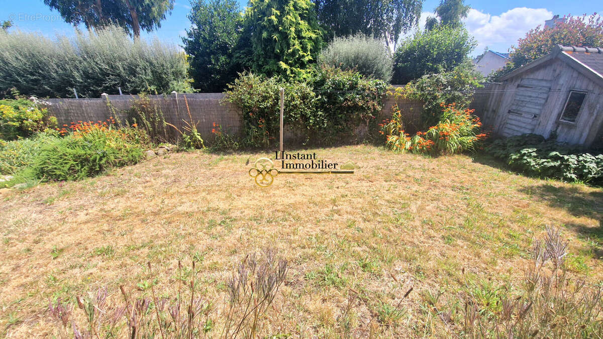 Maison à PLOUGASNOU