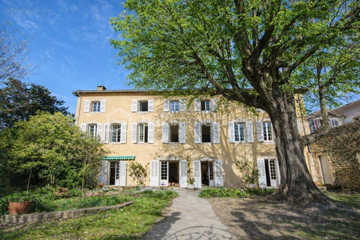 Maison à BOURG-SAINT-ANDEOL