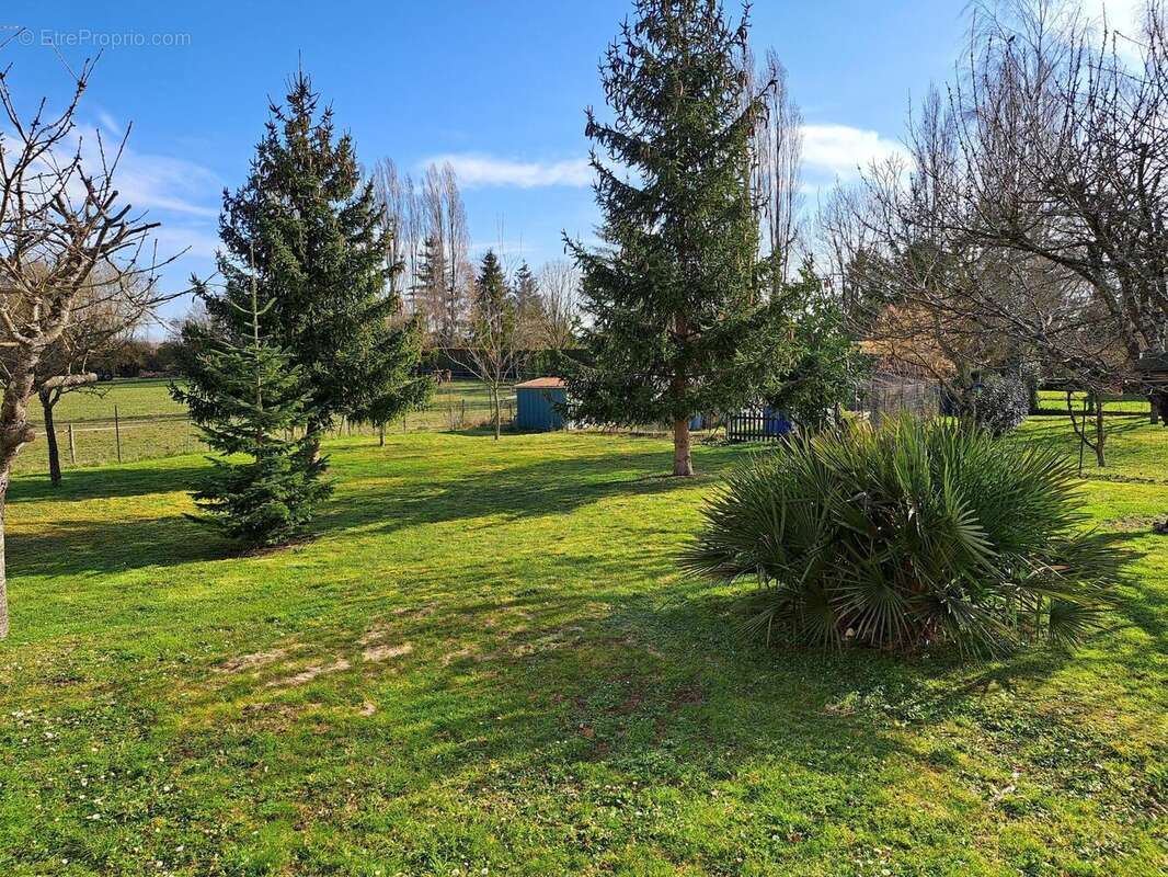 Photo 2 - Maison à CHILLEURS-AUX-BOIS