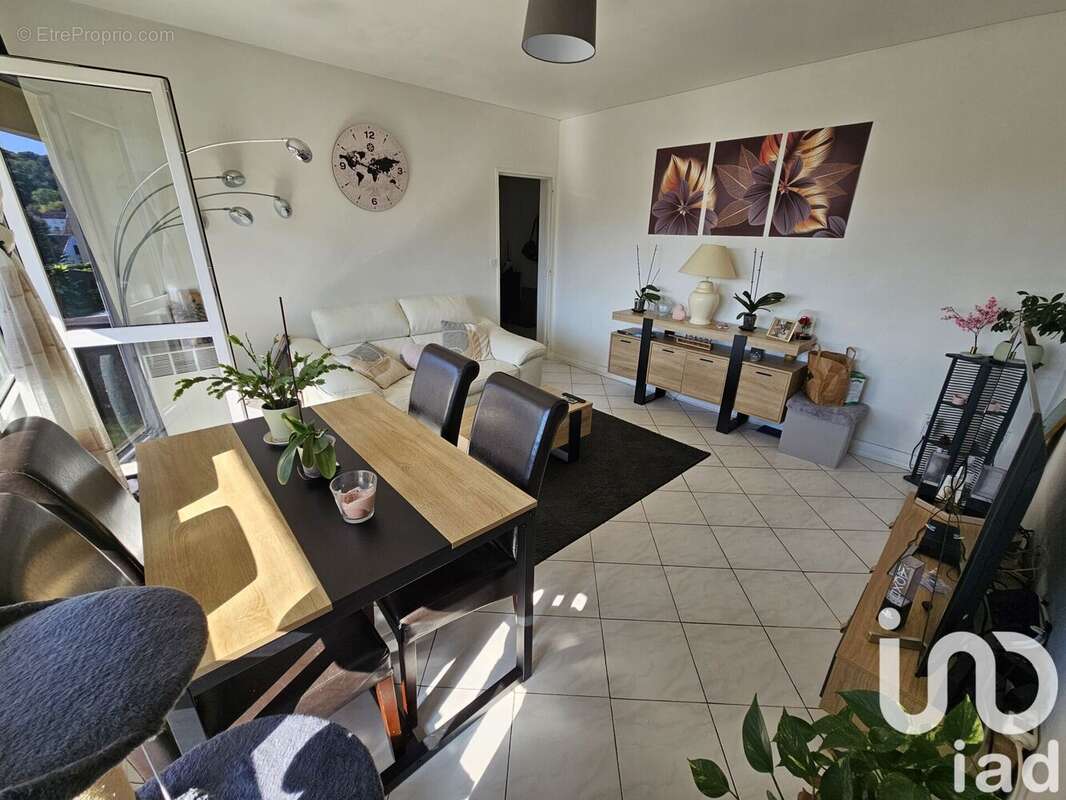 Photo 3 - Appartement à BEAUMONT-SUR-OISE