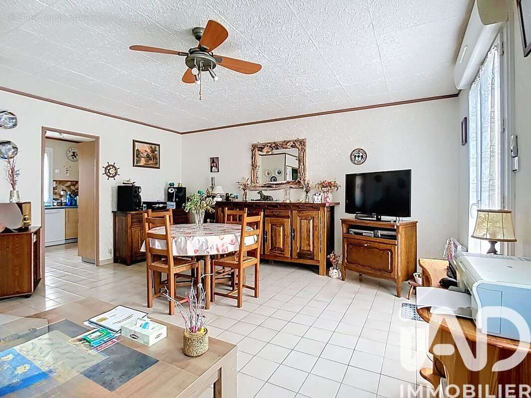 Photo 7 - Maison à CHEVRY-COSSIGNY