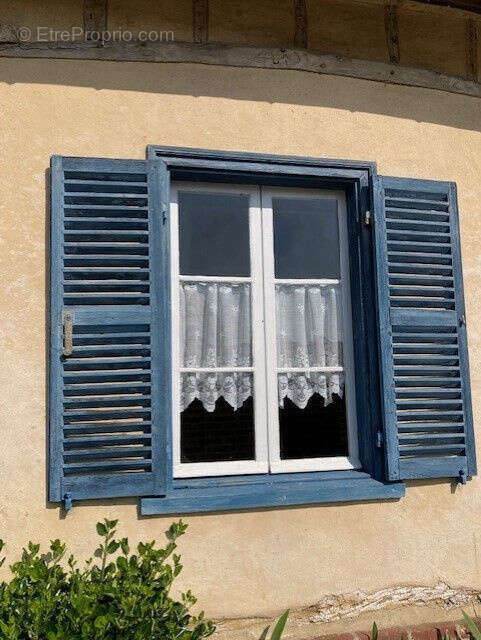 Maison à FEUQUIERES-EN-VIMEU