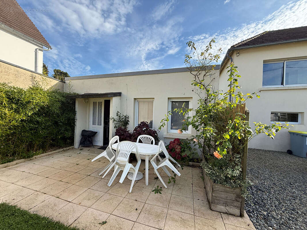 Maison à PLESTIN-LES-GREVES