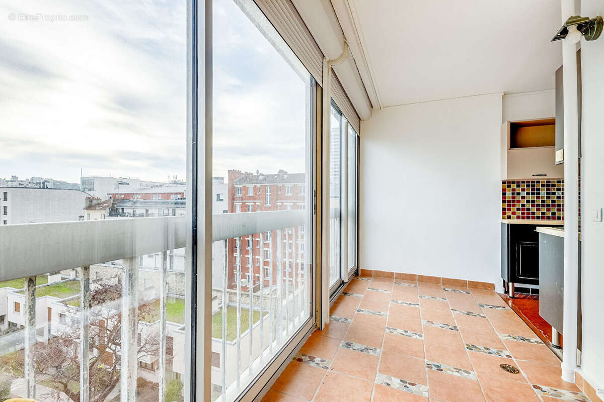 Appartement à PARIS-19E