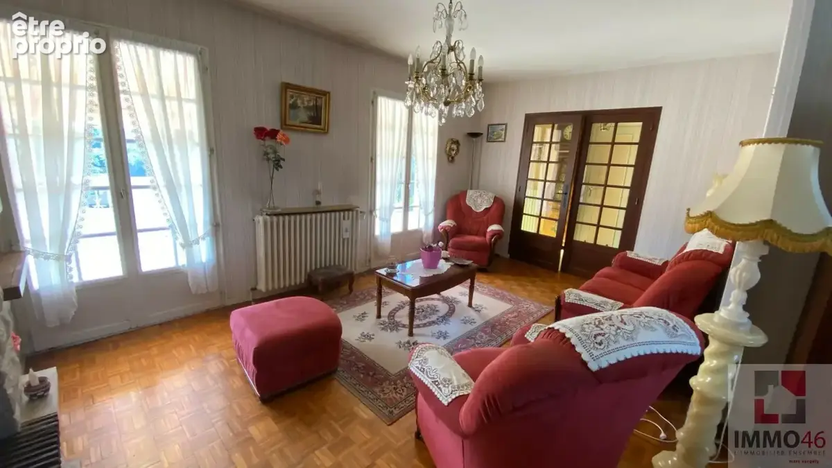 Maison 7 pièces 109 m² à vendre à Gramat (46500) - photo 5