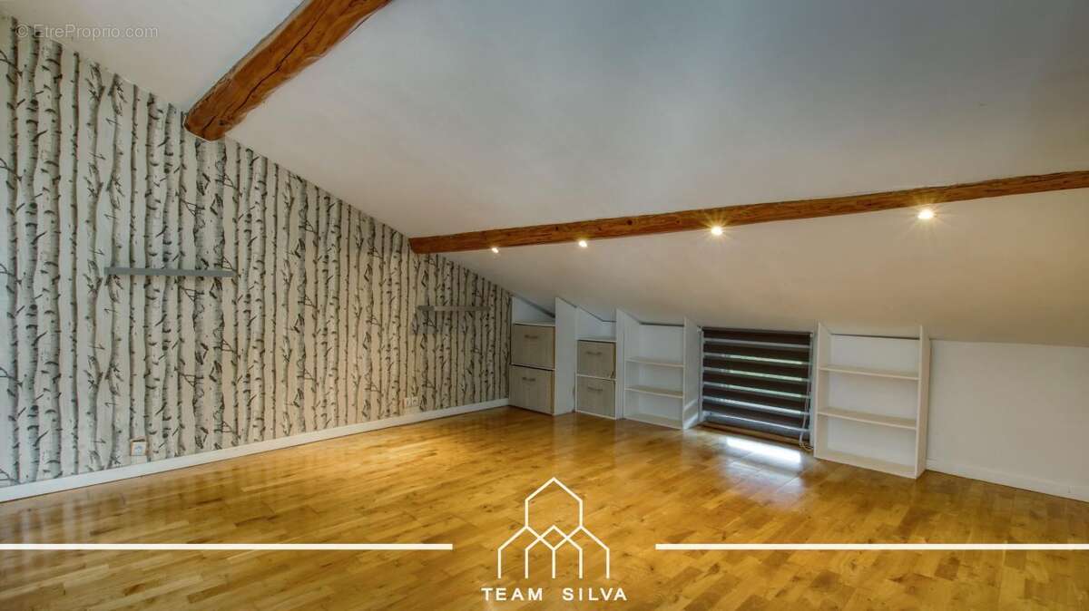 Maison 120 m² à Vienne  - photo 9