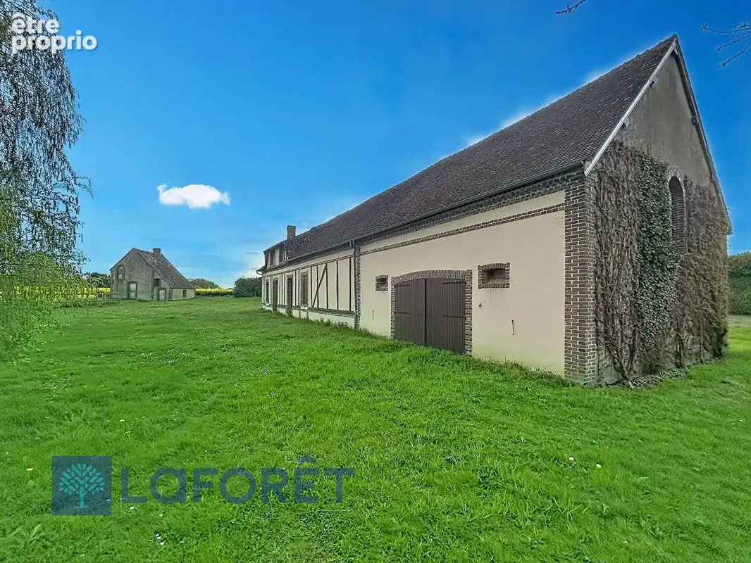 Propriété de 2 maisons  et dépendances MOUSSONVILLIERS - photo 5