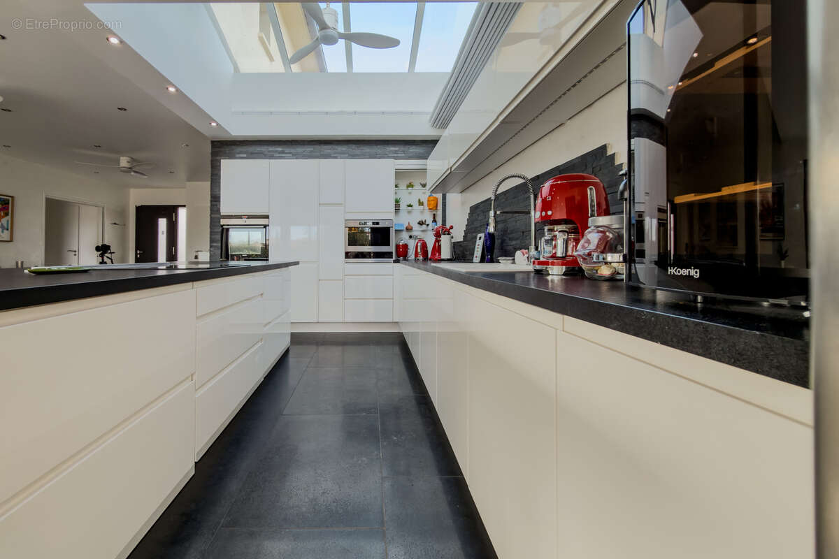 Maison à LA LONDE-LES-MAURES