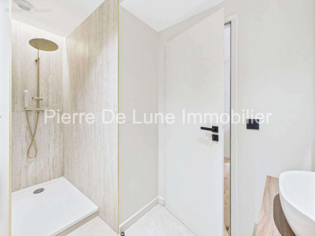 Appartement à LYON-4E