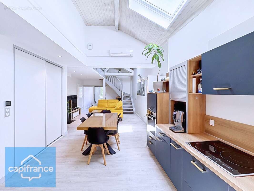 Appartement/Loft à vendre 4 pièces 96m2 PERRIGNIER (74) - photo 3