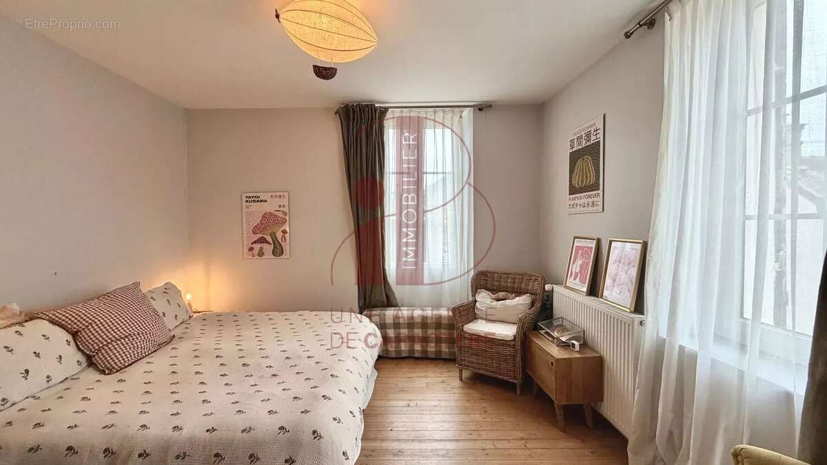 Maison à FONTAINEBLEAU