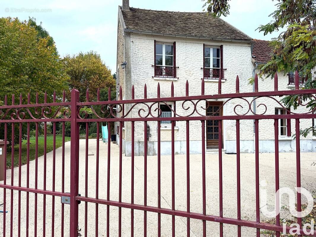 Photo 1 - Maison à ORGERUS