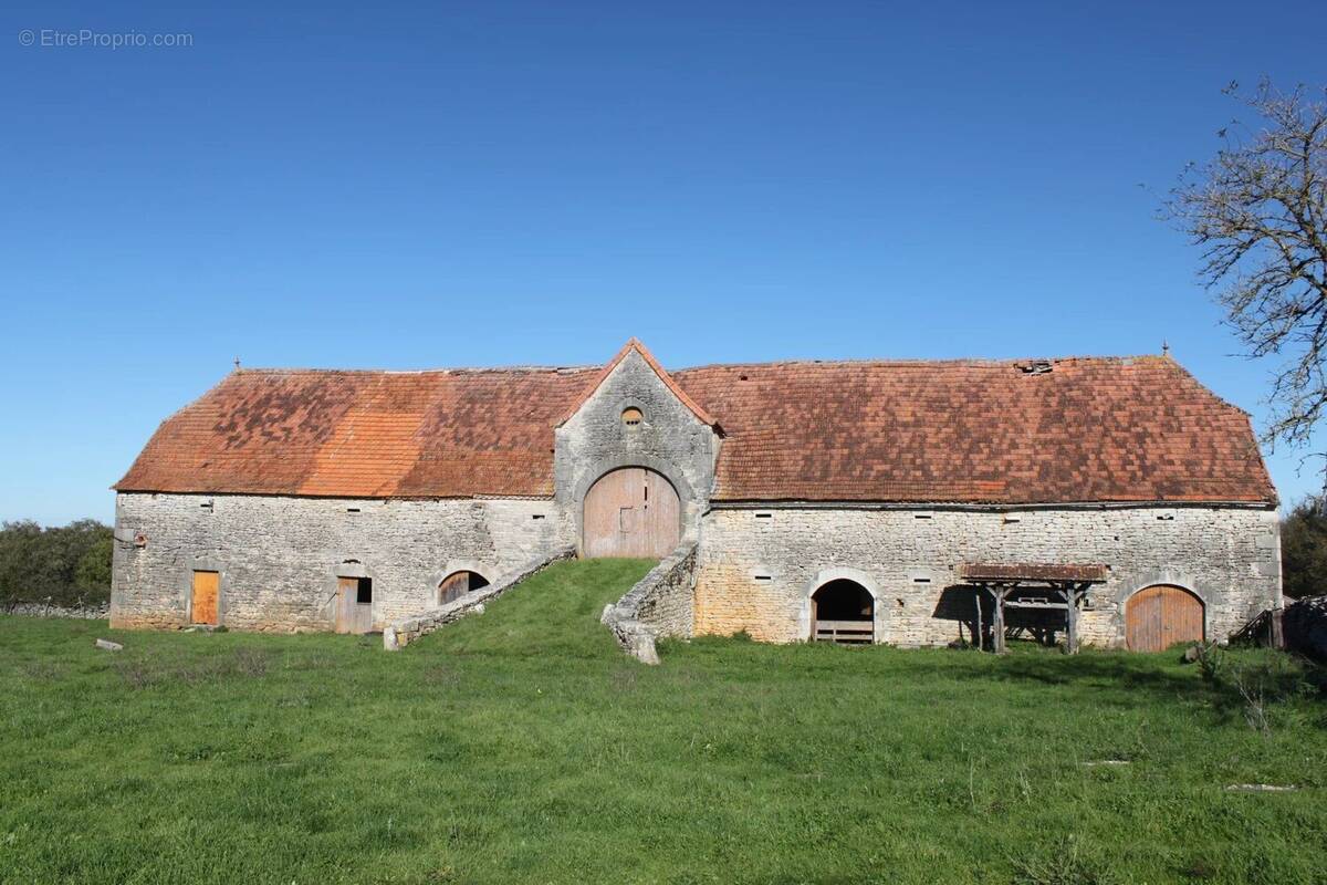 Maison à CANIAC-DU-CAUSSE