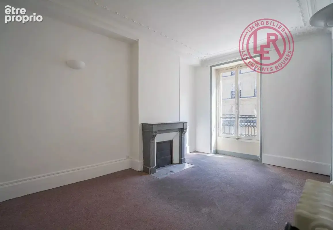 PARIS 6ème - BON MARCHE - SAINT PLACIDE - Appartement 5 pièces - 3 chambres - Balcon - photo 8
