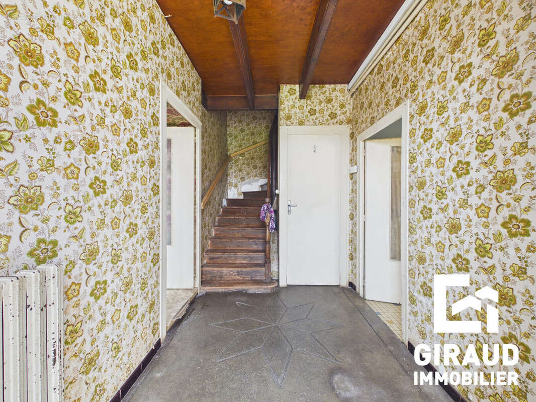 Maison à SAINT-CYR-DES-GATS