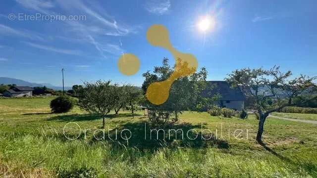 Appartement à LES OLLIERES