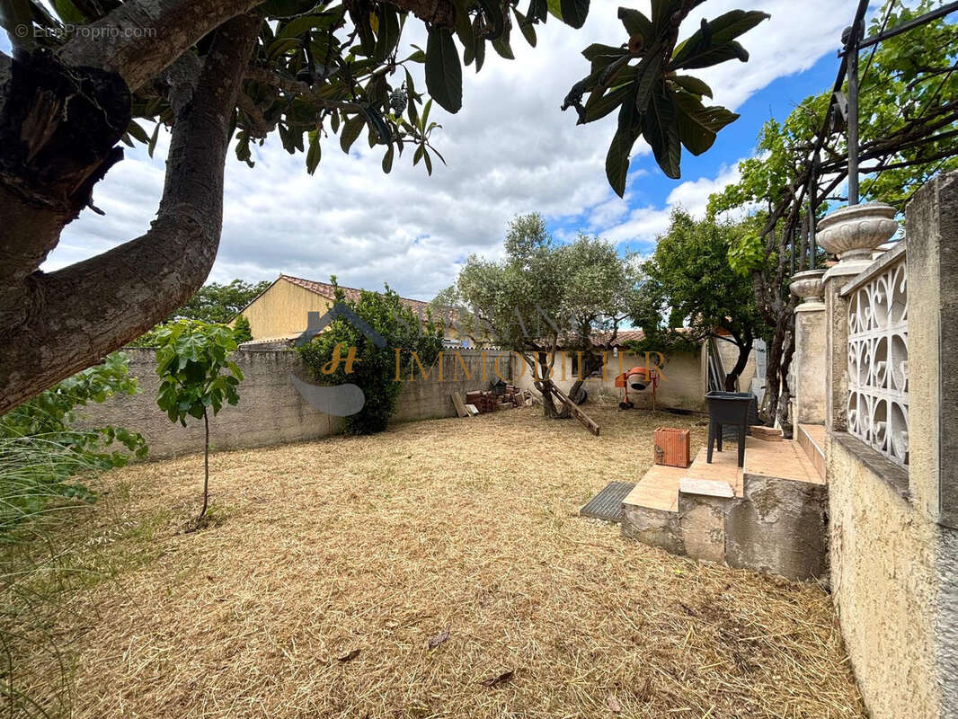 Maison à BEAUCAIRE