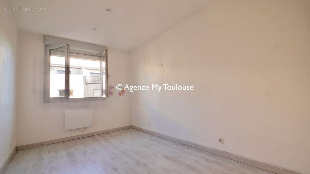 Chambre 1 - Maison à AUCAMVILLE