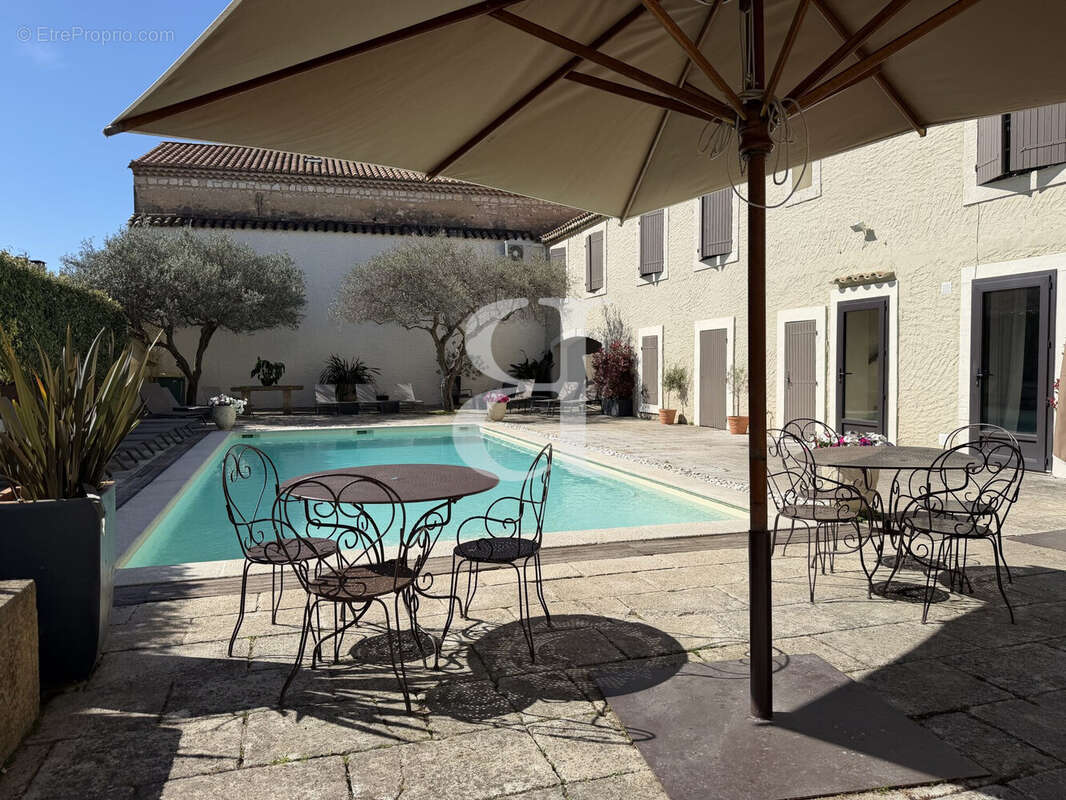 Maison 600 m² à Maussane-Les-Alpilles  - photo 6