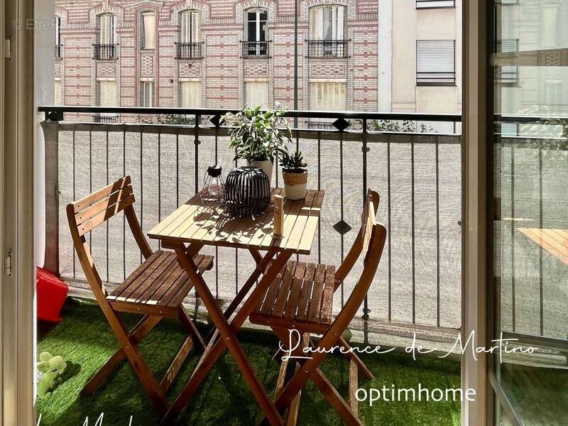 Appartement à LA GARENNE-COLOMBES