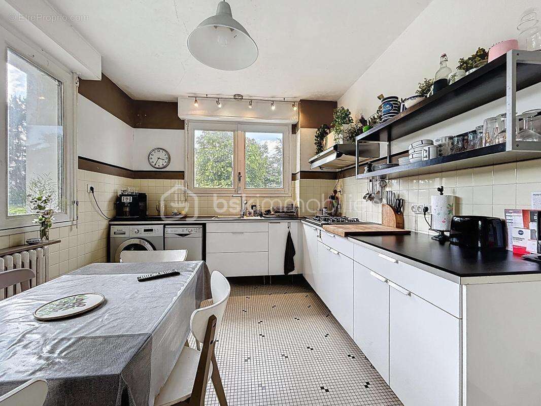 Maison à ARTIGUES-PRES-BORDEAUX