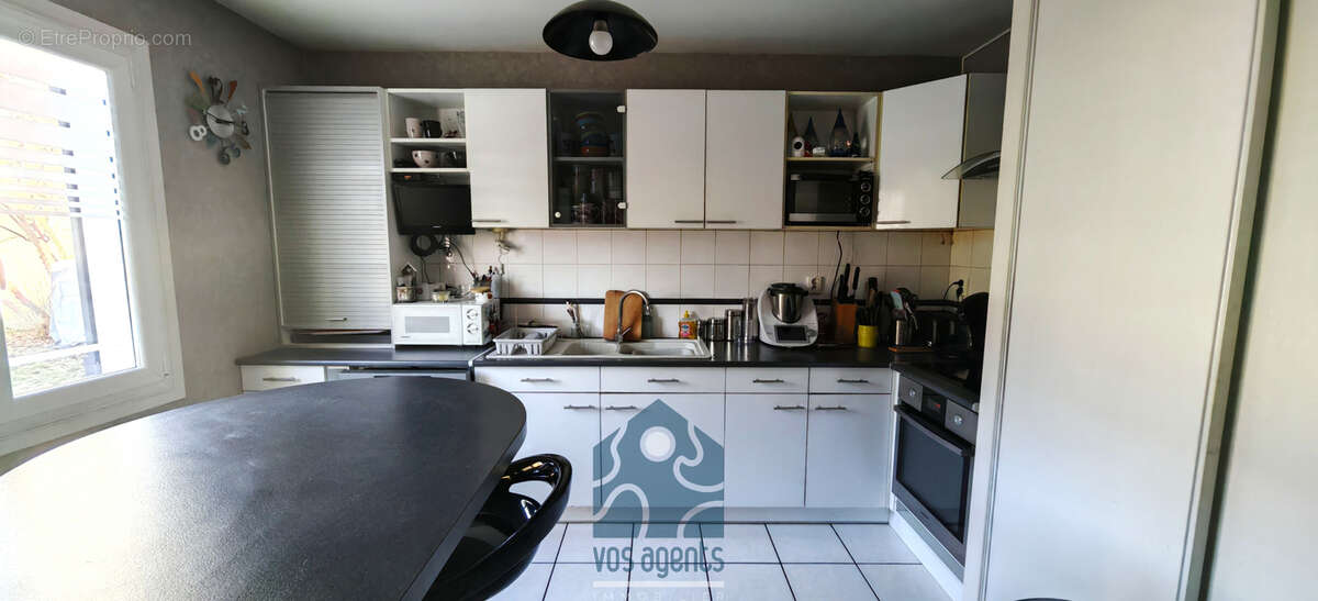 Maison 5 pièces avec terrain - photo 4