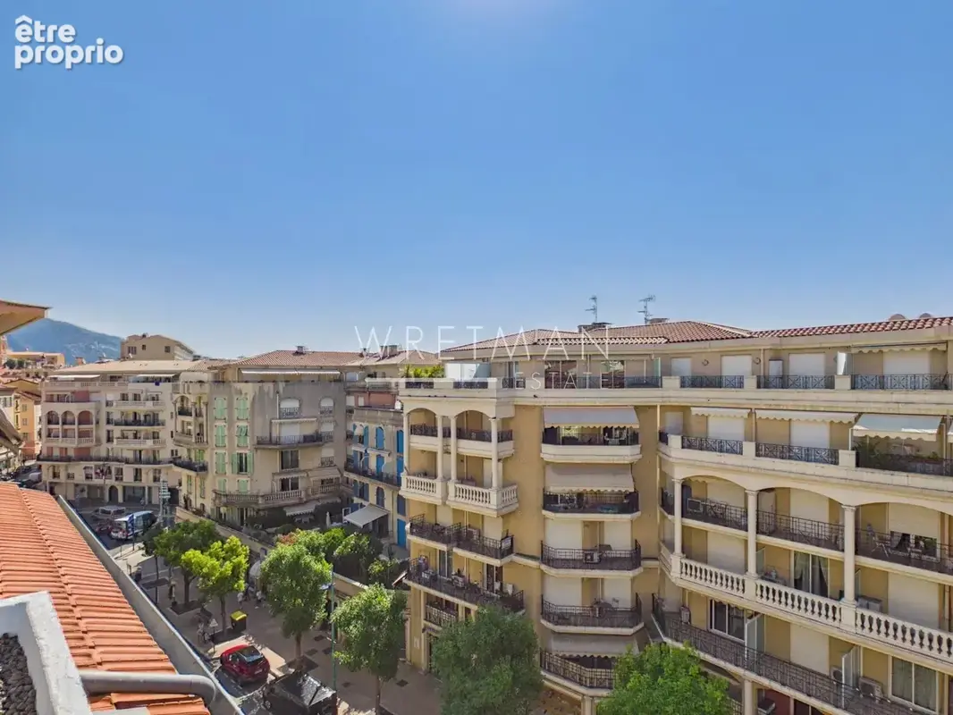 Appartement loft en dernier étage avec terrasse, aperçu mer - Menton Centre - photo 22