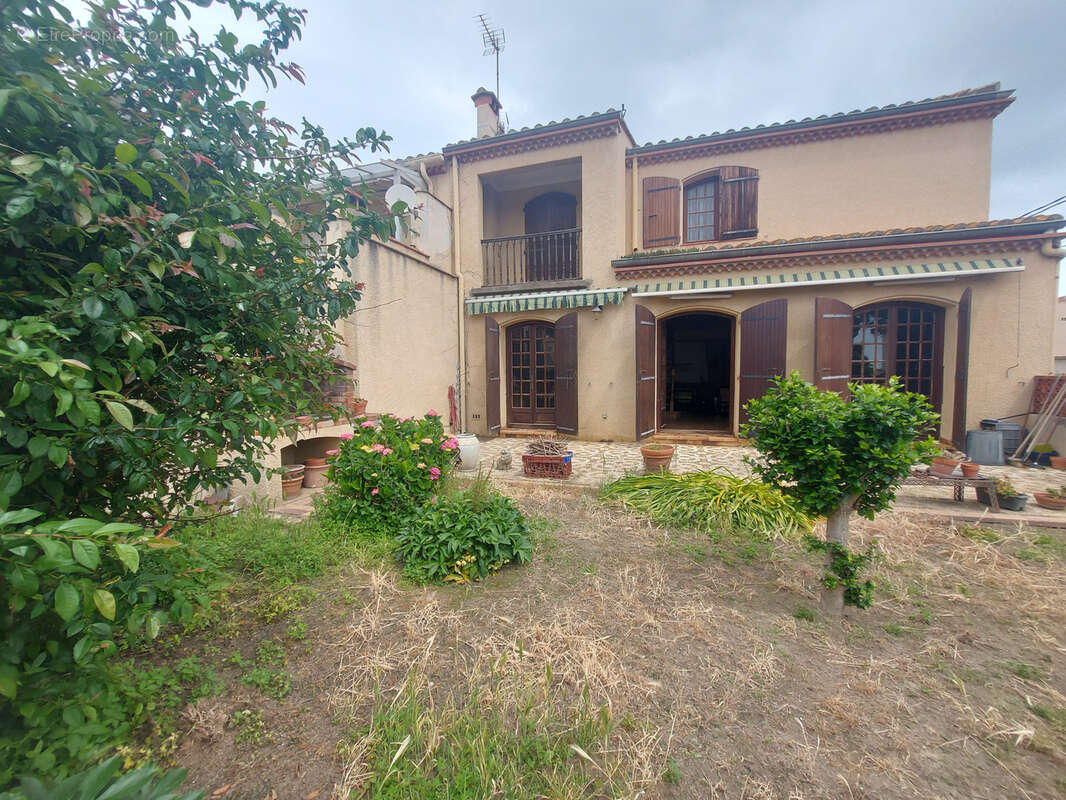 Maison à VILLELONGUE-DE-LA-SALANQUE