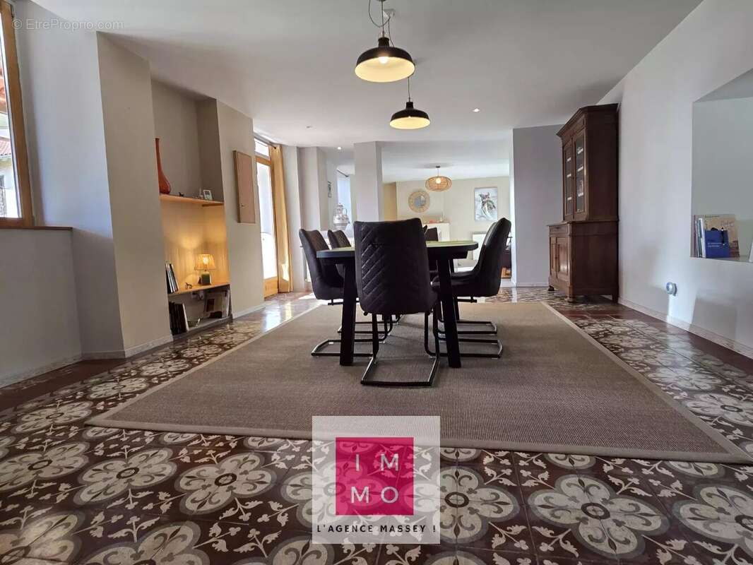 Maison à CASTERA-LOU