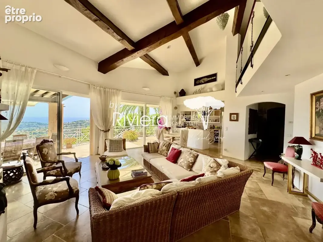 Propriete avec piscine a debordement et vue mer ! - photo 10