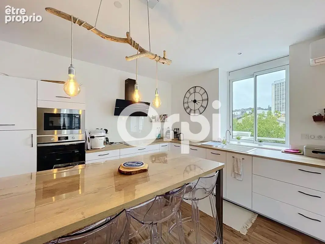 Appartement hyper centre - Quartier Grande Poste - AGENCE ORPI BRIVE - photo 6