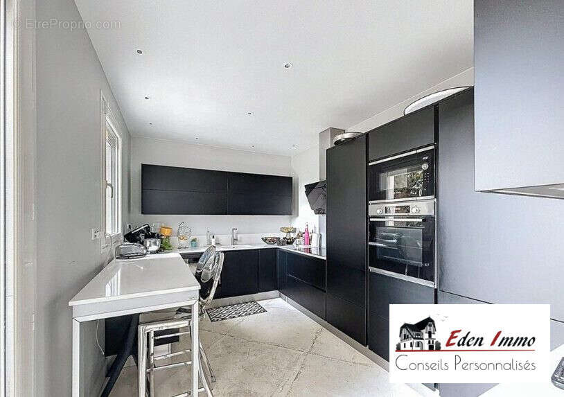 Maison 238 m² à Angouleme  - photo 8