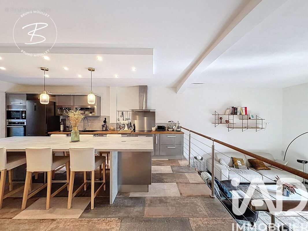 Photo 3 - Maison à TOULON