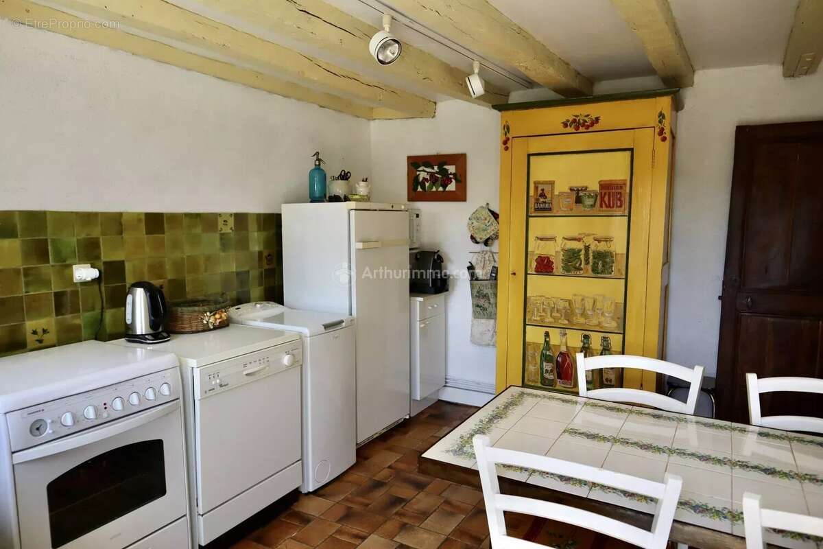 Maison à LA CHARTRE-SUR-LE-LOIR