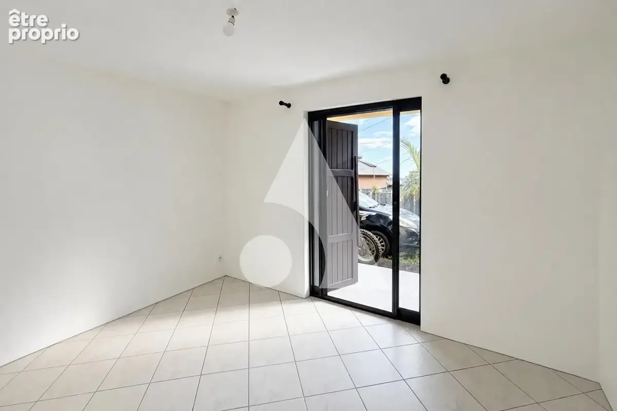 Maison F4 de plain-pied au calme avec vue mer + Terrain 850 m² - photo 9