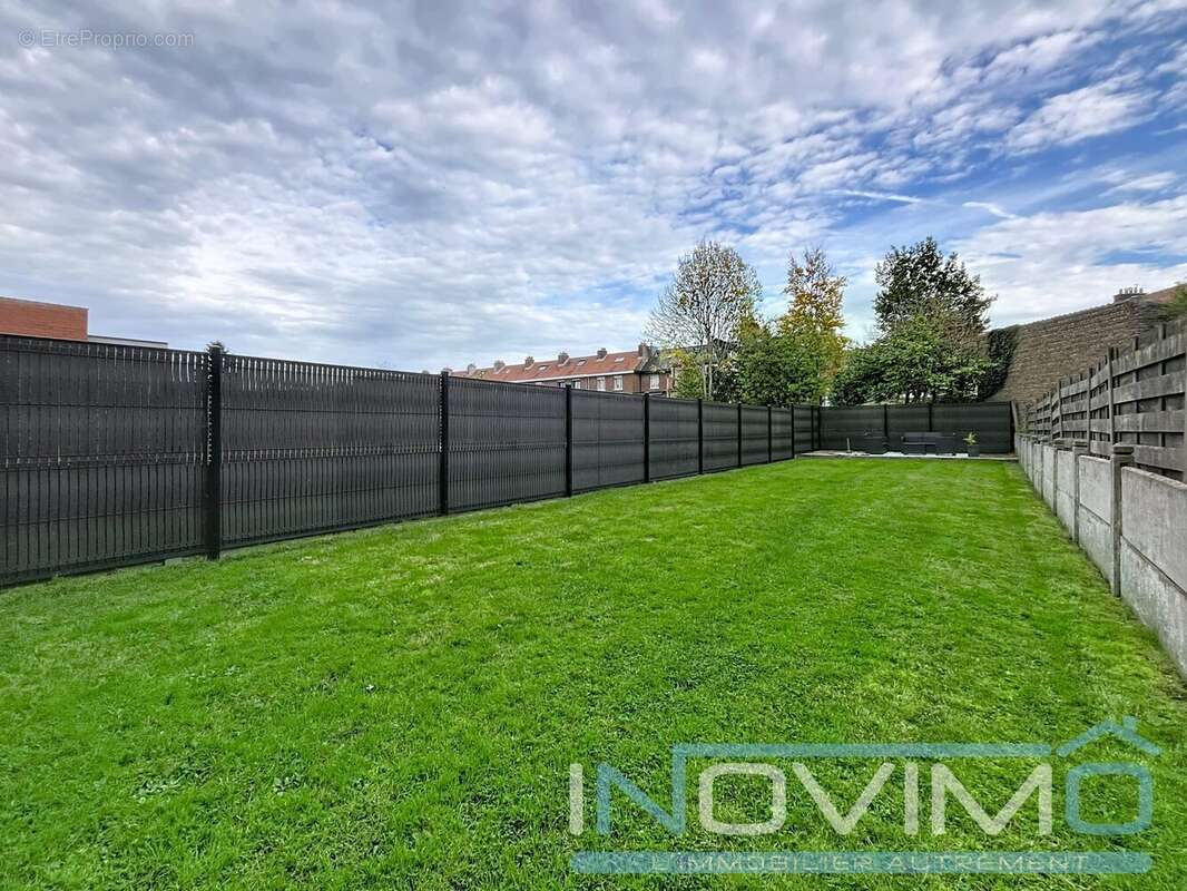 Maison à COUDEKERQUE-BRANCHE