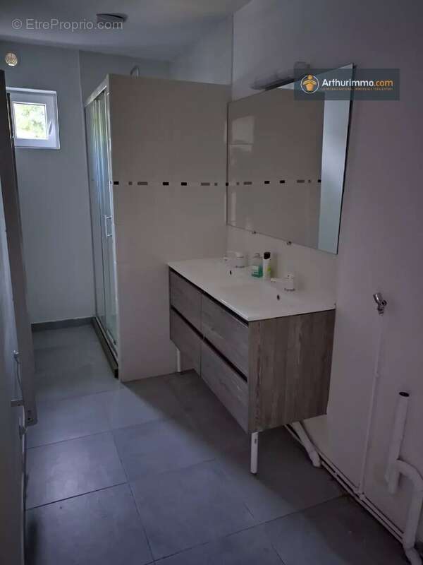 Maison à VILLENEUVE-D&#039;OLMES